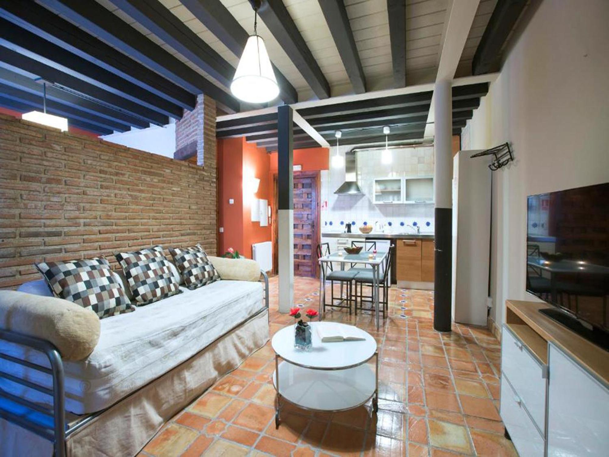 Apartamentos Senorio De Haro 3000 Экстерьер фото