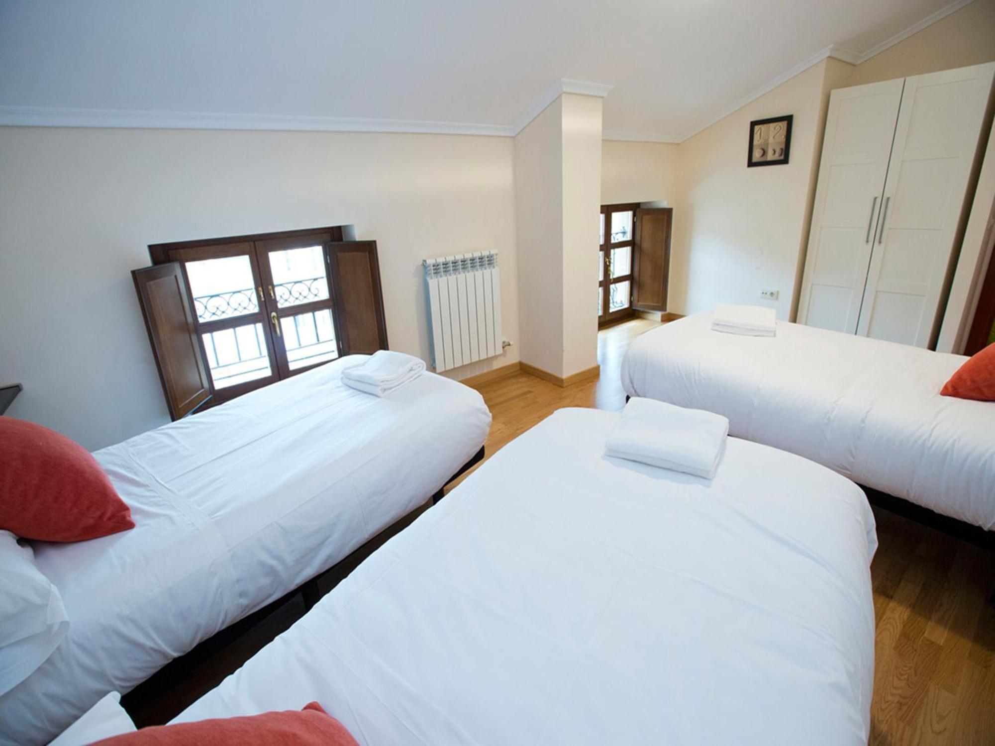 Apartamentos Senorio De Haro 3000 Экстерьер фото