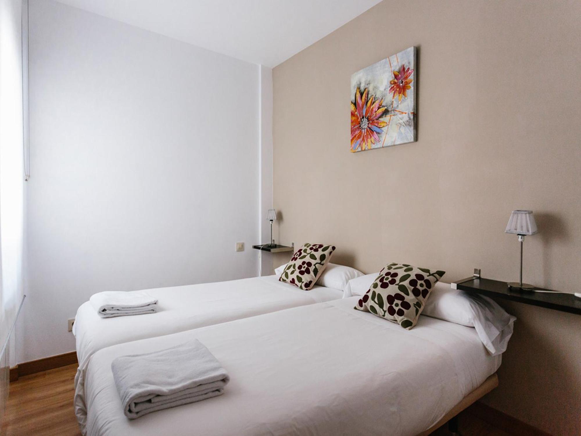 Apartamentos Senorio De Haro 3000 Экстерьер фото